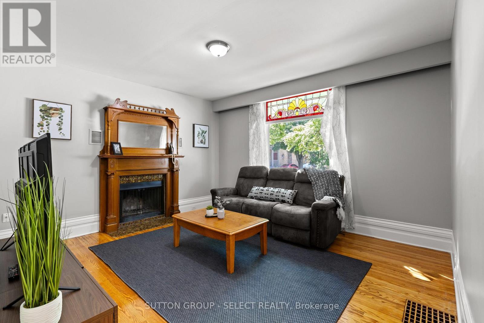 89 Becher Street, London South, Ontario  N6C 1A6 - Photo 8 - X12297217