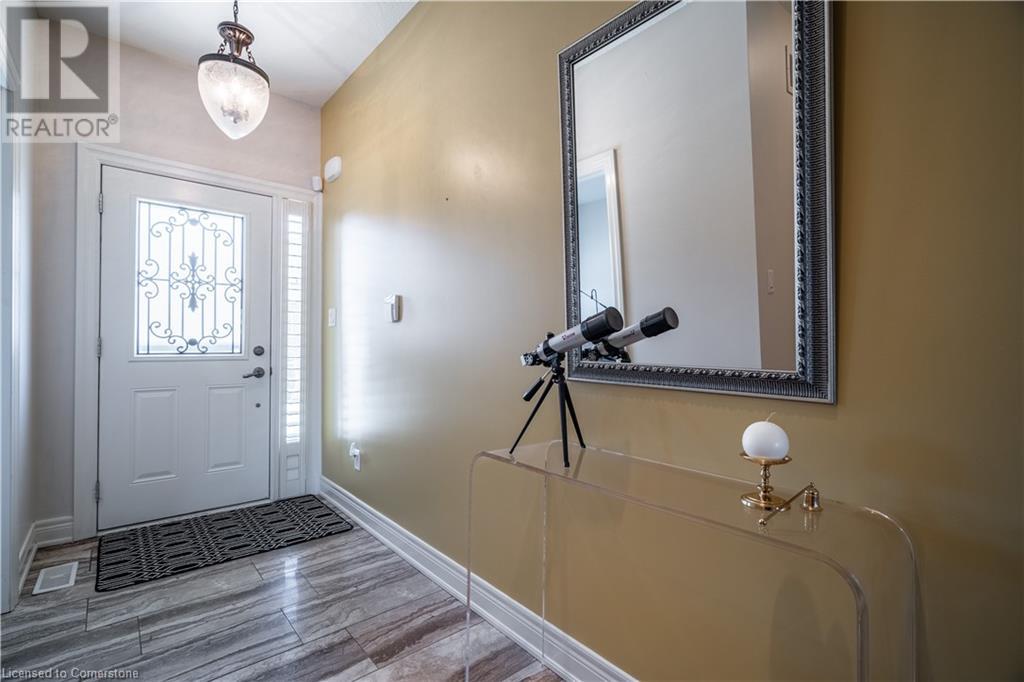 Property at 10 GREENBROOK Drive Unit# 10 image 5