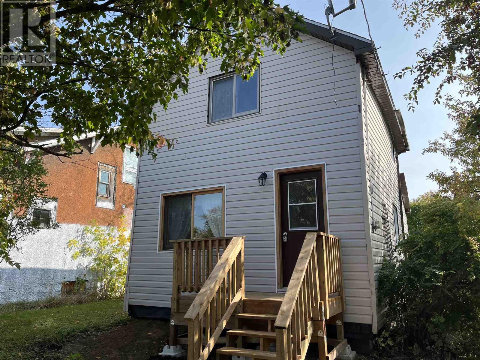 116 Second St, Rainy River, Ontario  P0W 1L0 - Photo 2 - TB252224