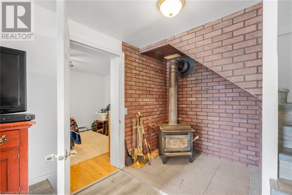 Property at 6 PATRICIA Street image 4