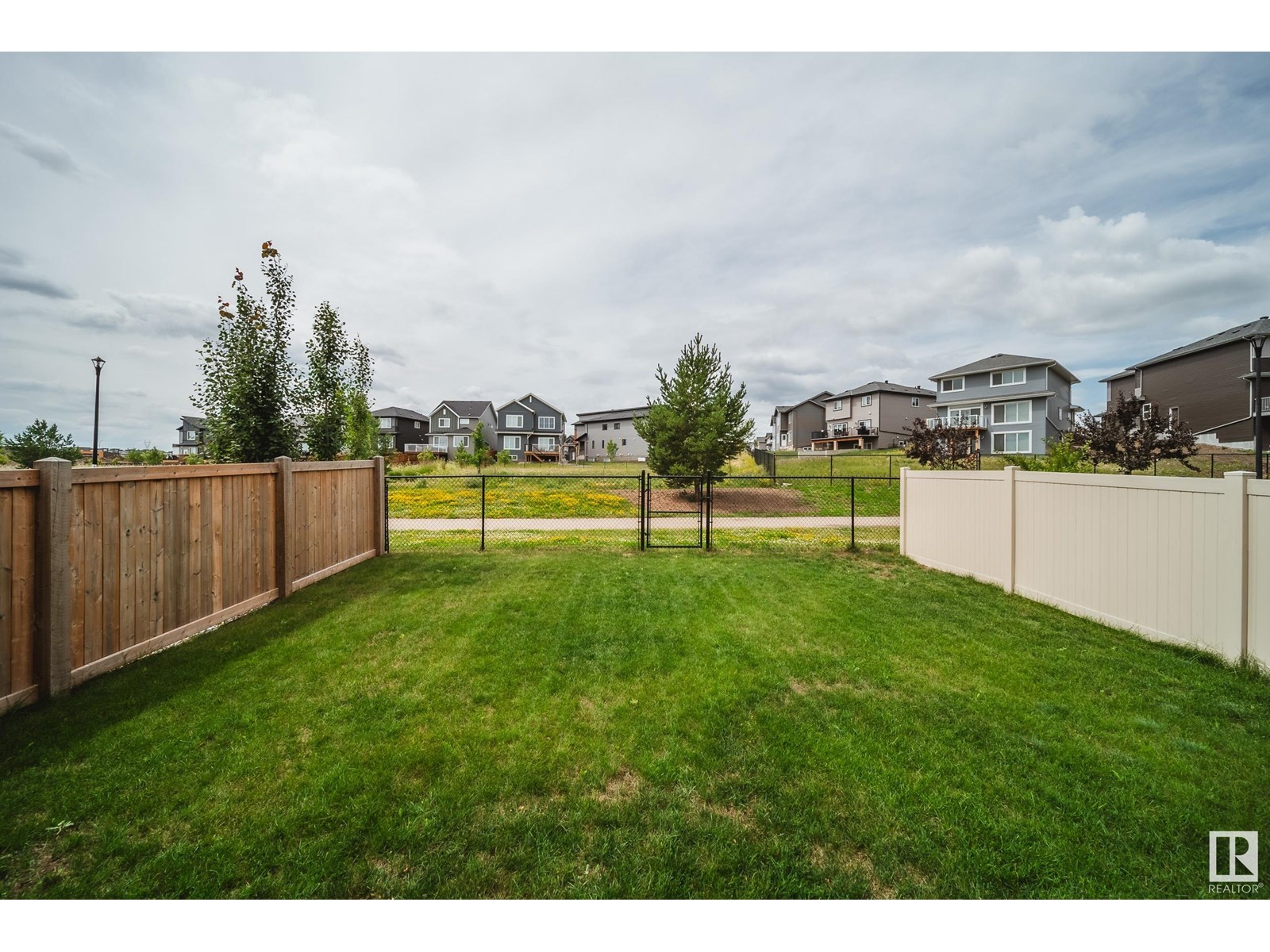 17044 43 St Nw, Edmonton, Alberta  T5Y 0Z3 - Photo 39 - E4448885