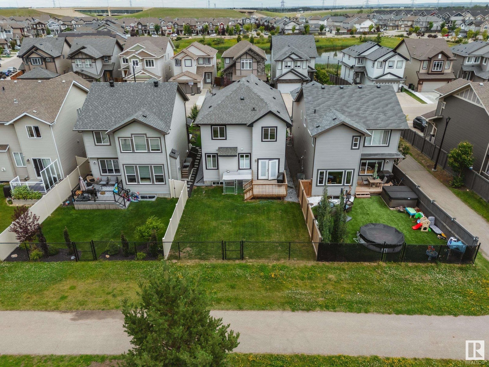 17044 43 St Nw, Edmonton, Alberta  T5Y 0Z3 - Photo 46 - E4448885