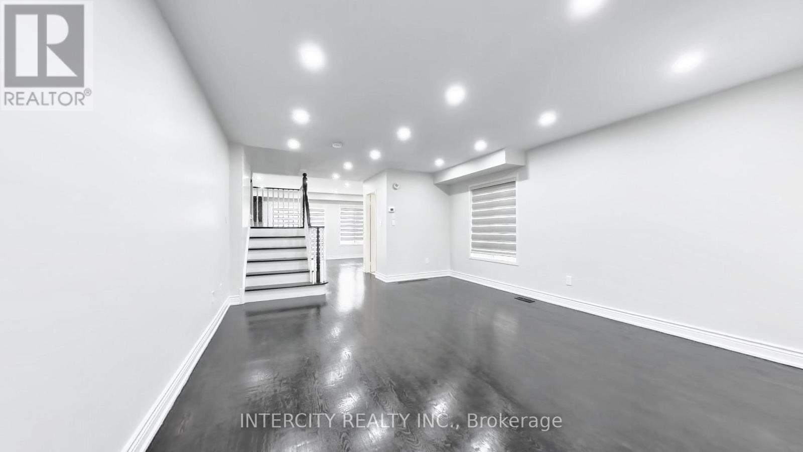 Property at 16 SESTINA COURT image 3