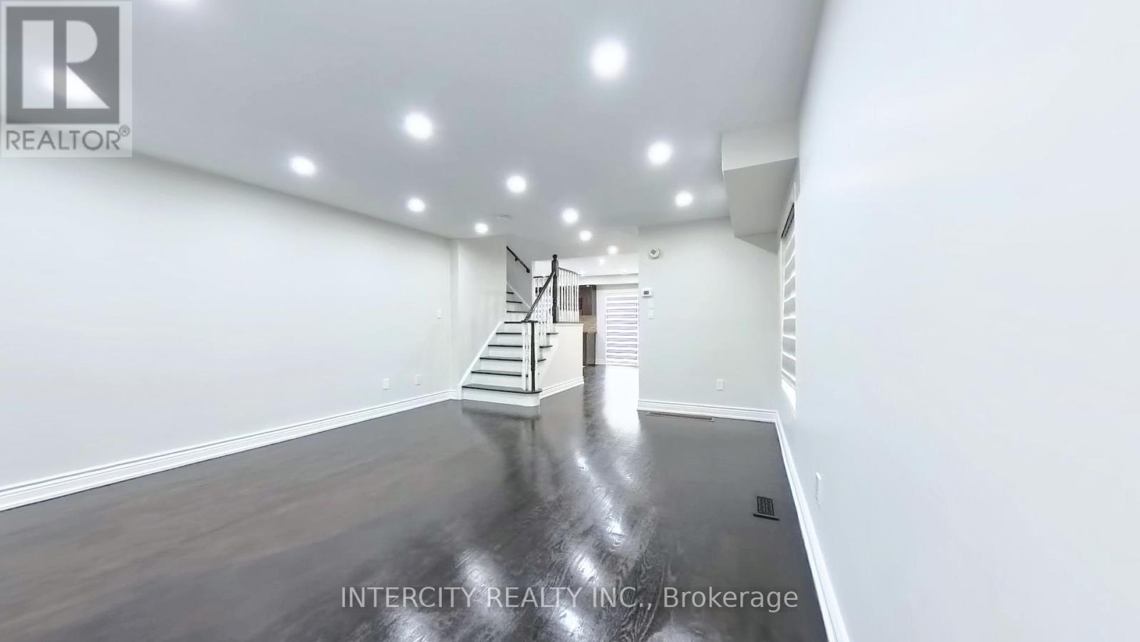 Property at 16 SESTINA COURT image 5