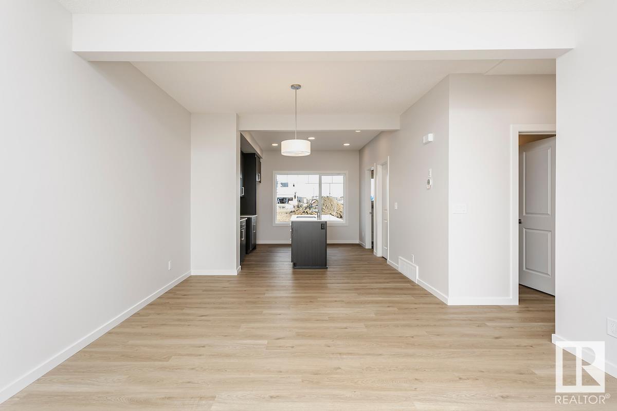 310 Hawthorn Wy, Leduc, Alberta  T9E 0B1 - Photo 4 - E4448886