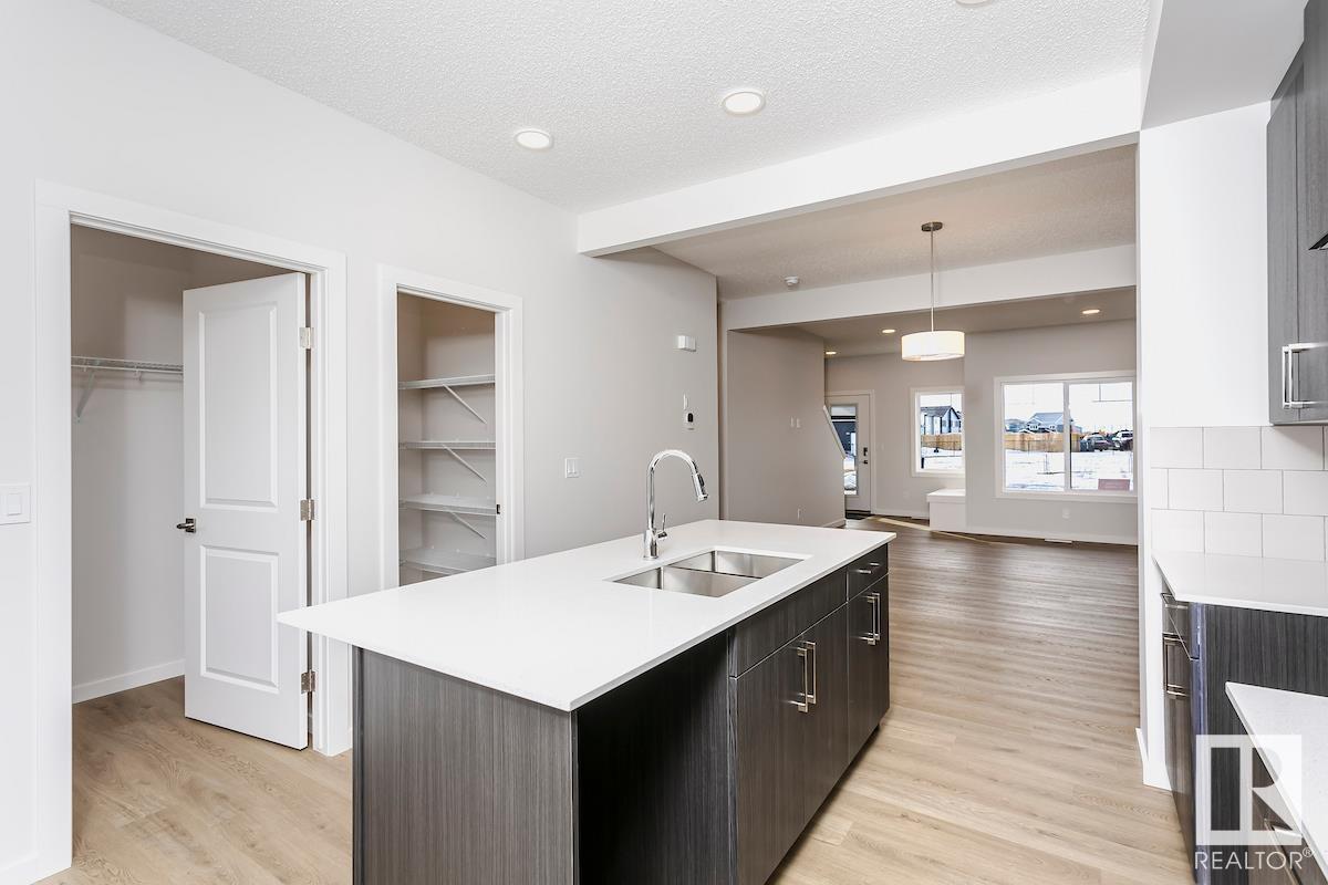 310 Hawthorn Wy, Leduc, Alberta  T9E 0B1 - Photo 6 - E4448886