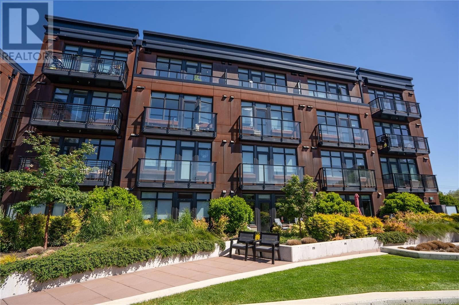 201 515 Chatham St, Victoria, British Columbia