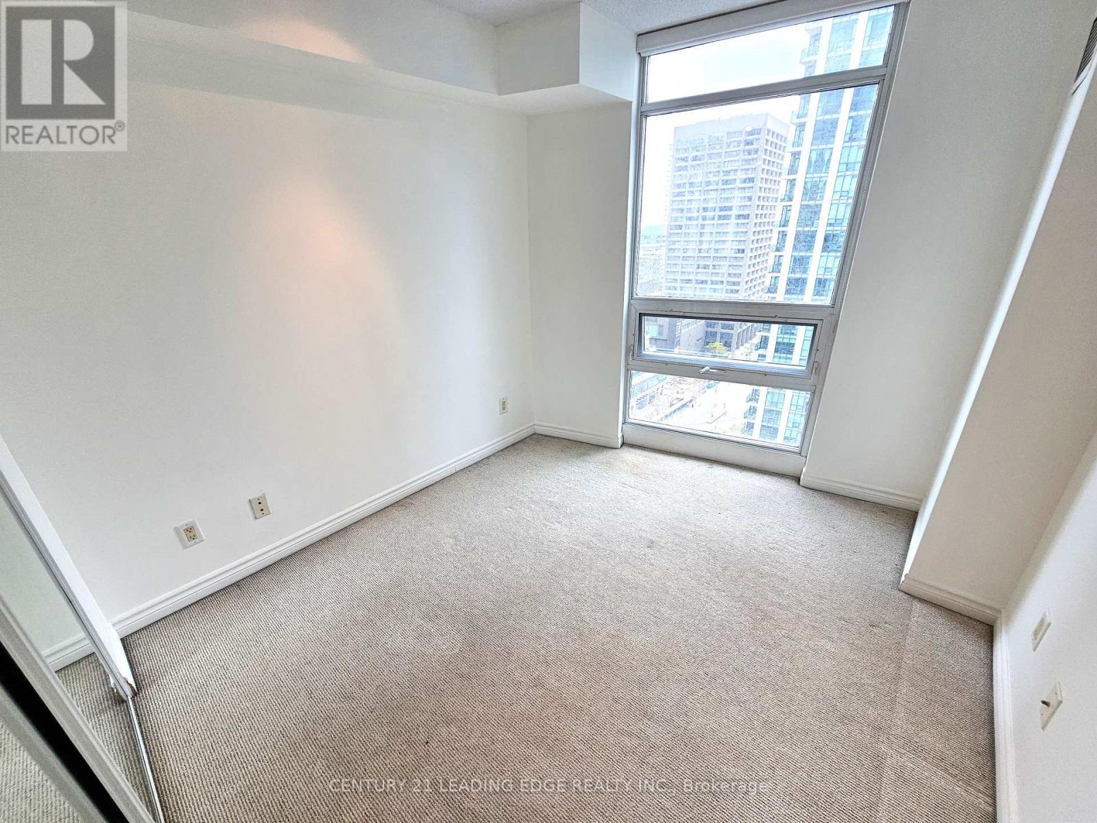 2212 - 18 Yonge Street, Toronto, Ontario  M5E 1Z8 - Photo 15 - C12297209