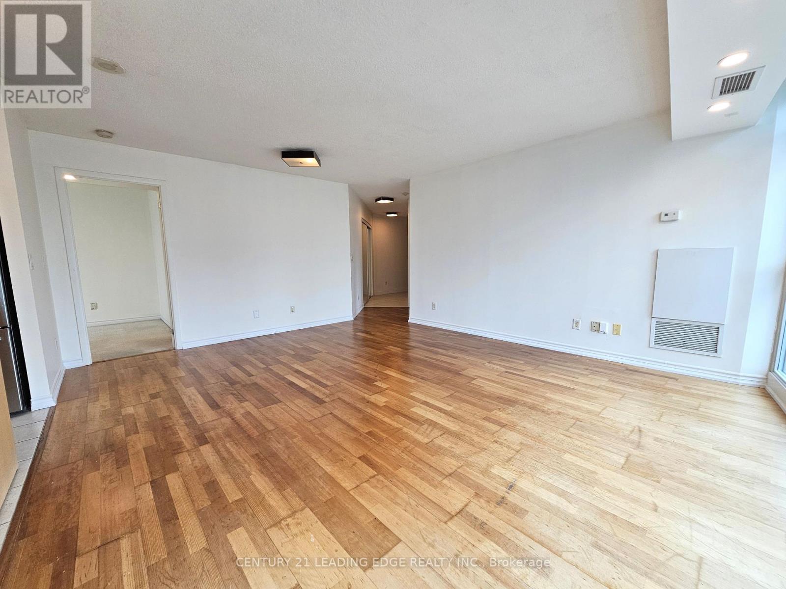 2212 - 18 Yonge Street, Toronto, Ontario  M5E 1Z8 - Photo 7 - C12297209