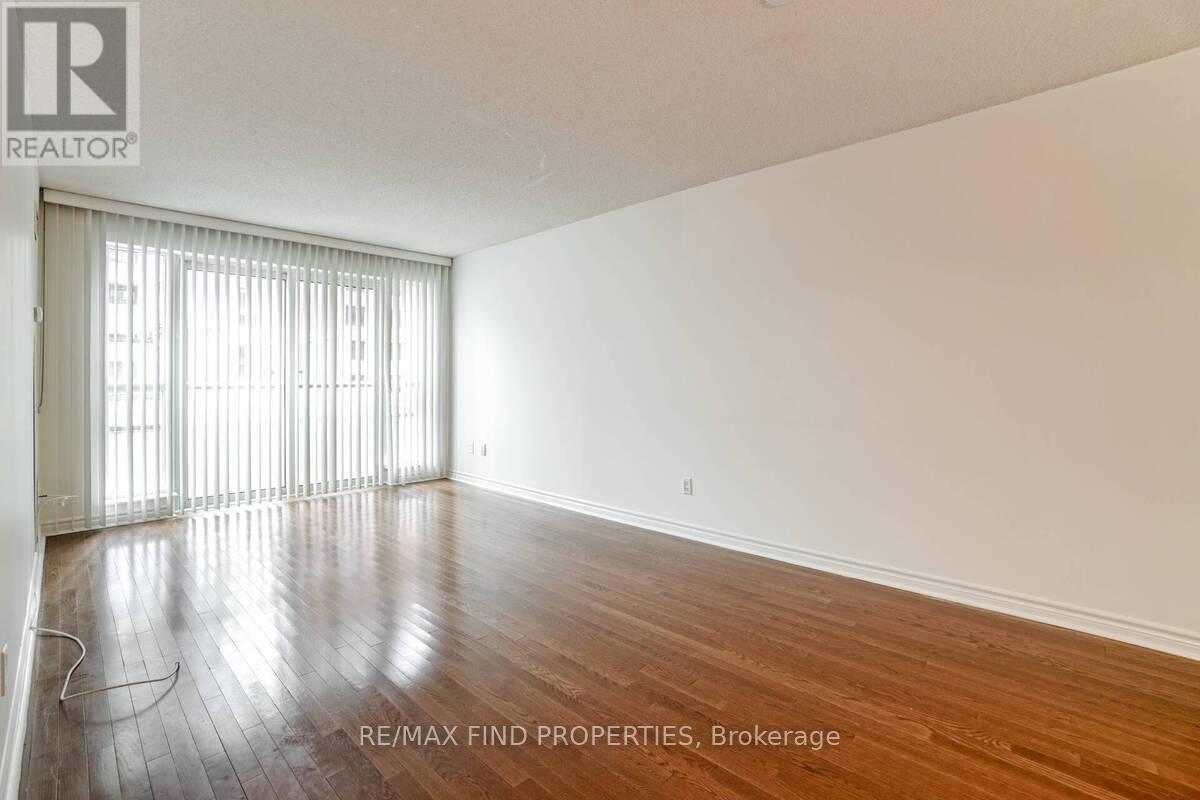 401 - 270 Wellington Street W, Toronto, Ontario  M5V 3P5 - Photo 11 - C12297259