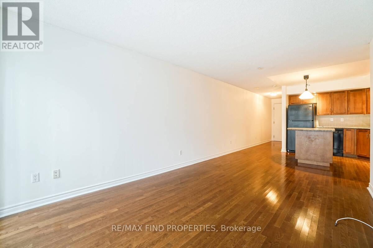 401 - 270 Wellington Street W, Toronto, Ontario  M5V 3P5 - Photo 14 - C12297259