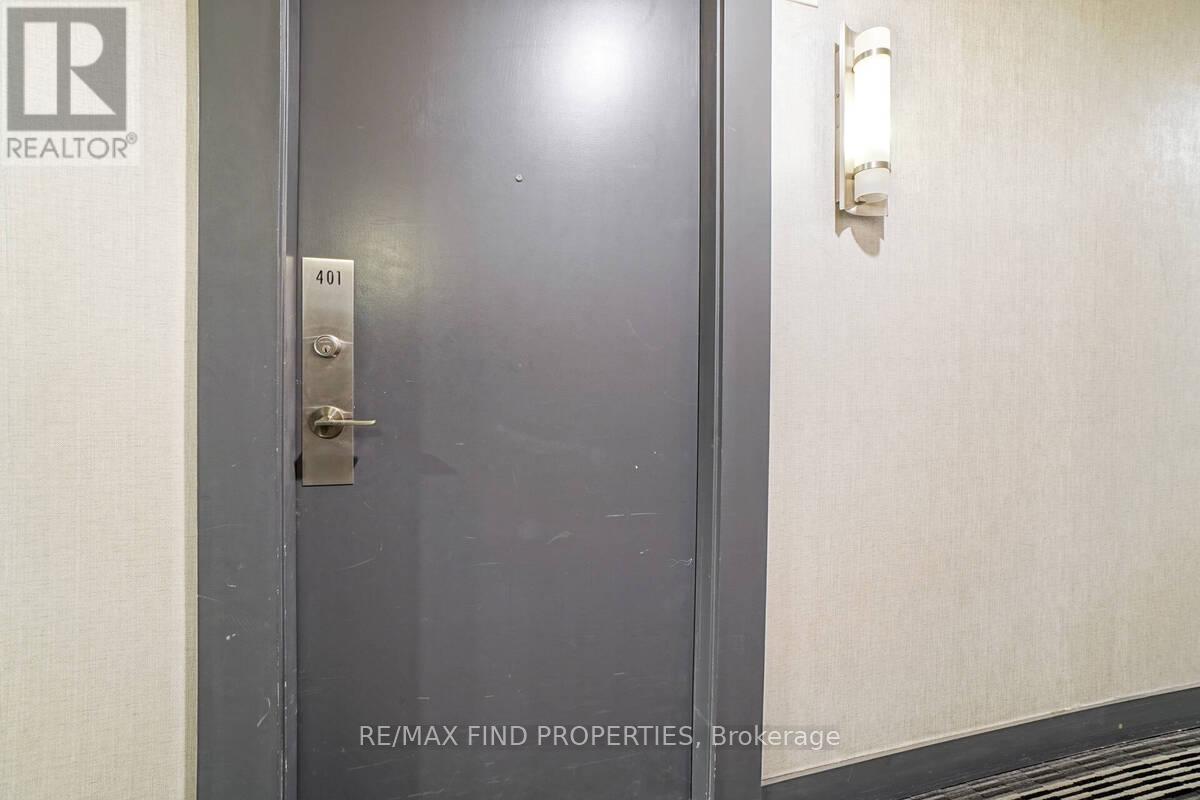 401 - 270 Wellington Street W, Toronto, Ontario  M5V 3P5 - Photo 3 - C12297259