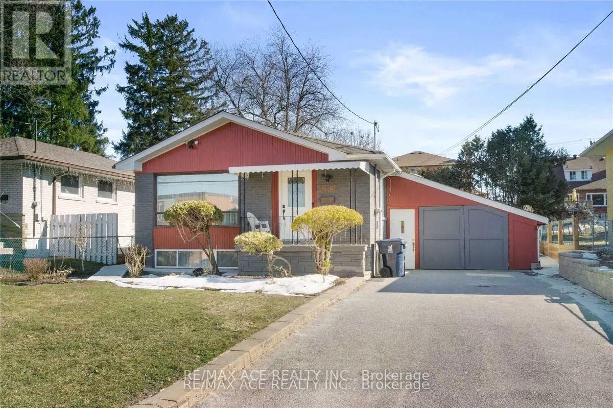 Property at 23 MACDUFF CRESCENT image 1