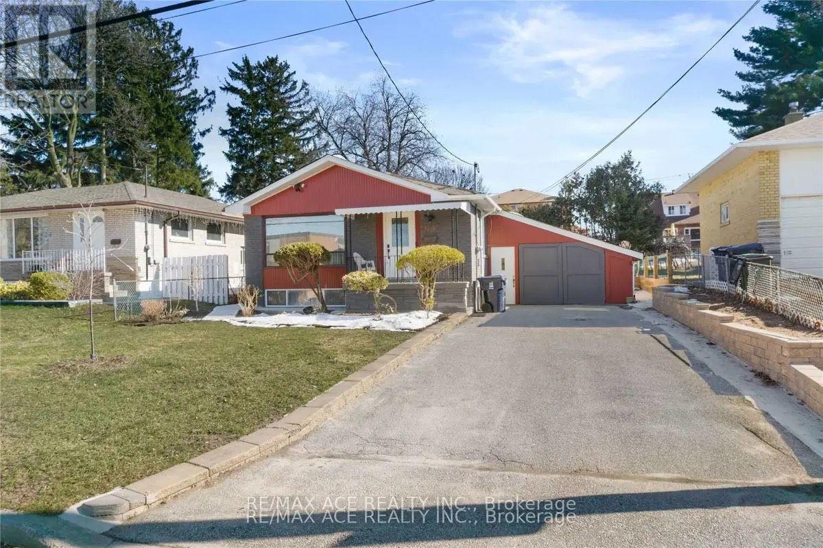 Property at 23 MACDUFF CRESCENT image 3