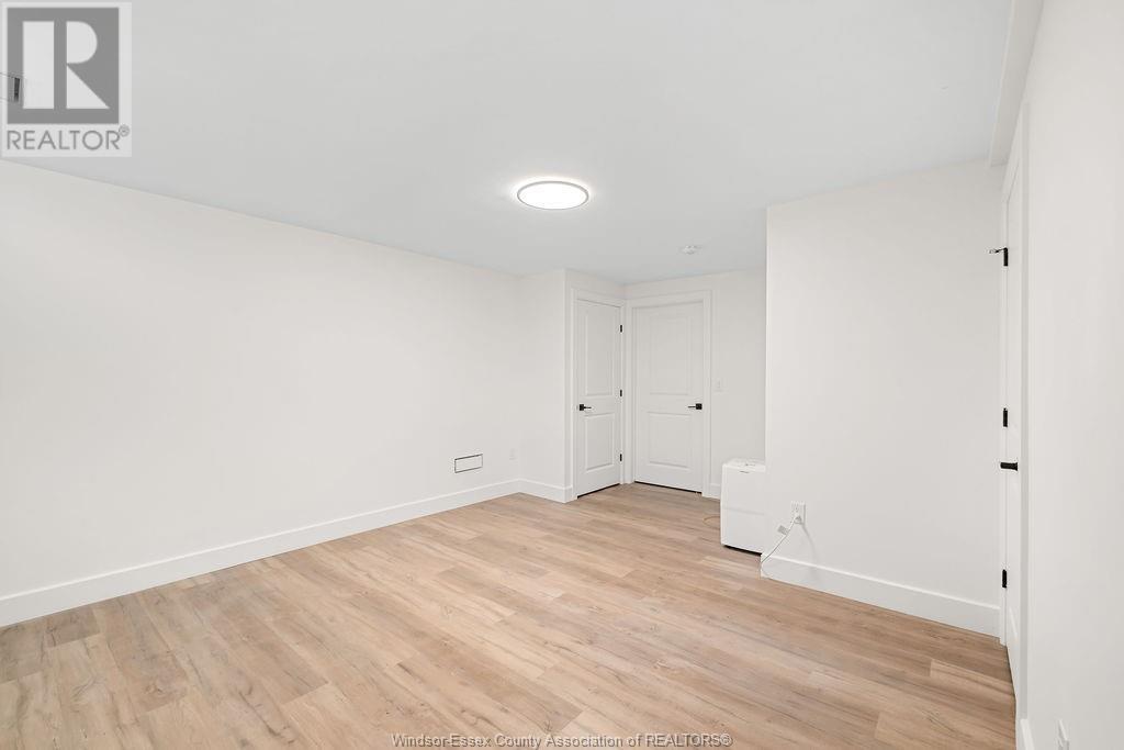 281 Brighton Road, Tecumseh, Ontario N8N 2L2 - Photo 22 - 25018404