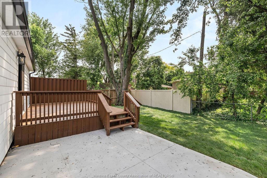 281 Brighton Road, Tecumseh, Ontario N8N 2L2 - Photo 34 - 25018404