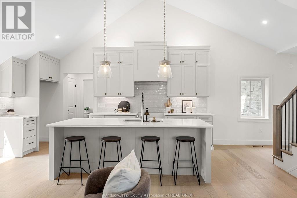 281 Brighton Road, Tecumseh, Ontario N8N 2L2 - Photo 8 - 25018404