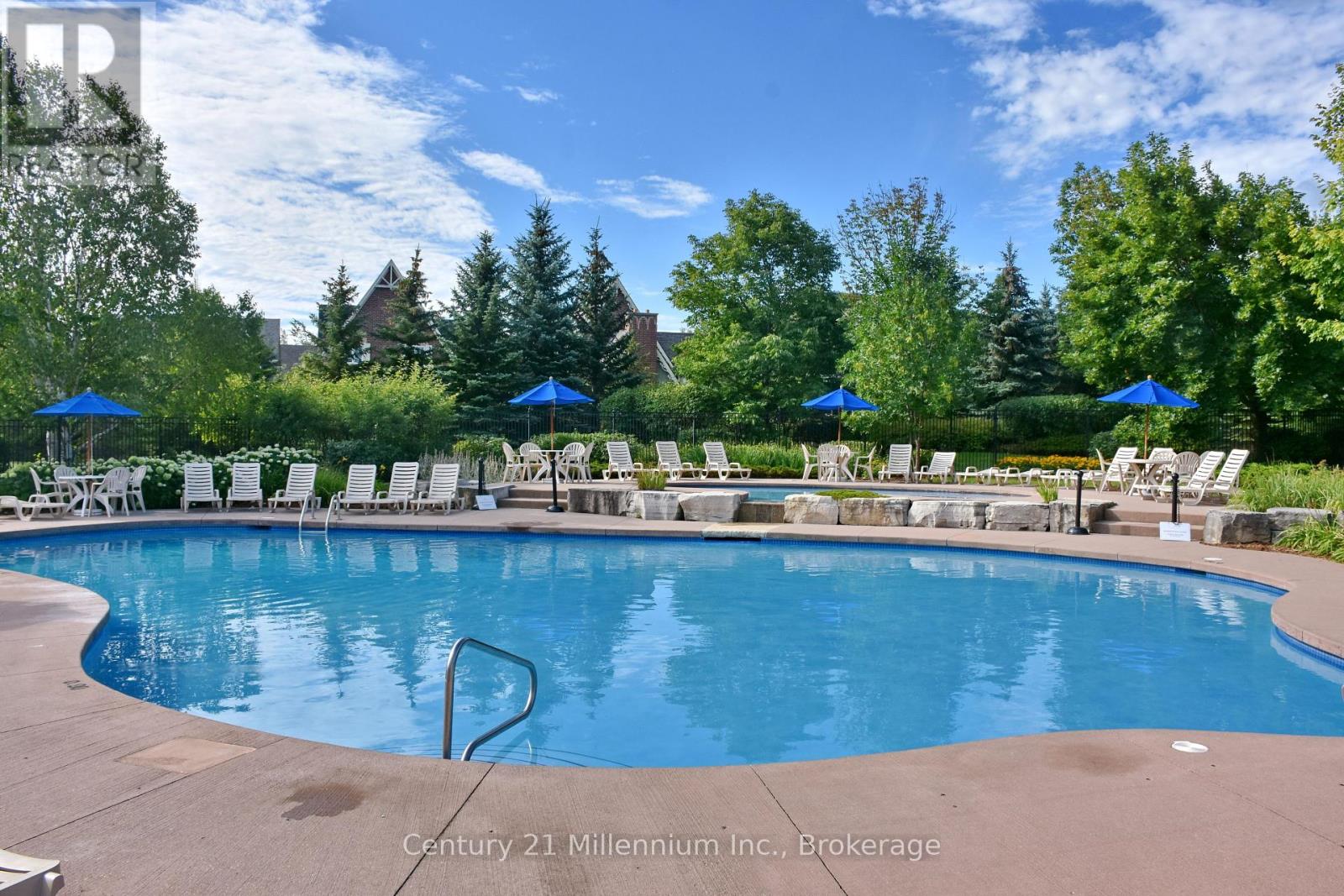 31 - 171 Snowbridge Way, Blue Mountains, Ontario  L9Y 0V1 - Photo 30 - X12297317