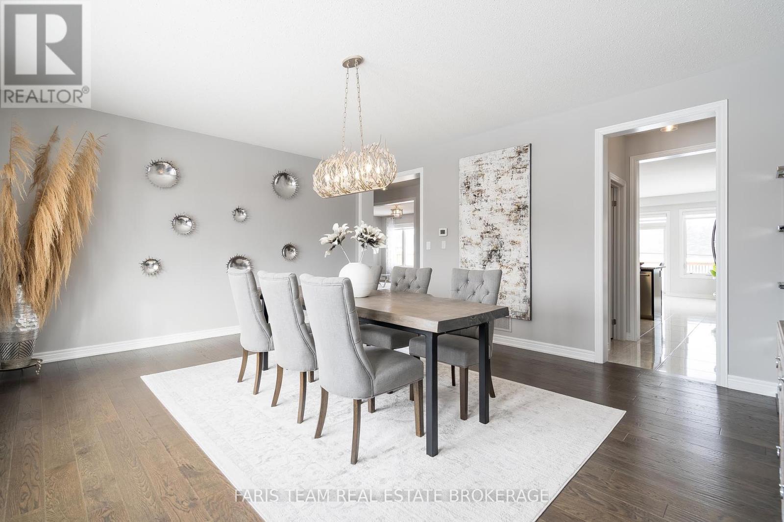 72 Heritage Road, Innisfil (Cookstown), Ontario  L0L 1L0 - Photo 16 - N12297168