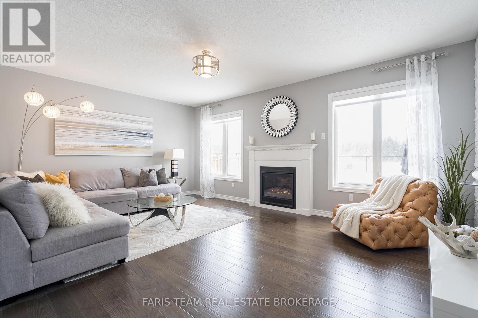 72 Heritage Road, Innisfil (Cookstown), Ontario  L0L 1L0 - Photo 17 - N12297168