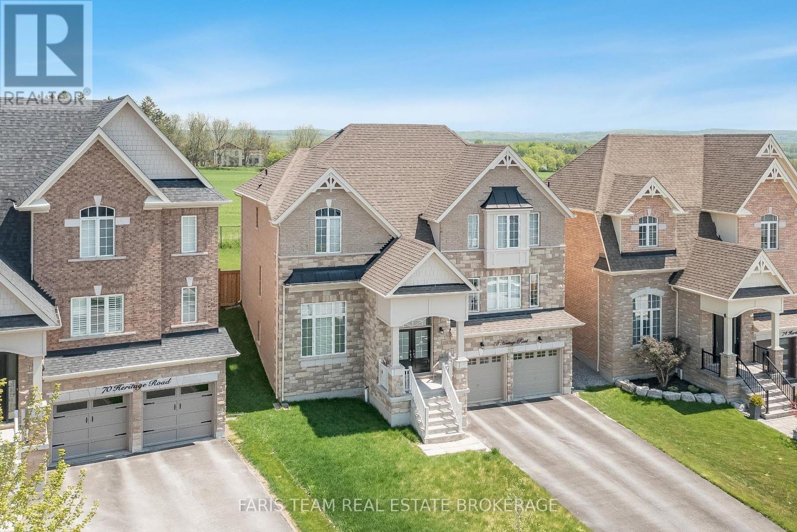 72 Heritage Road, Innisfil (Cookstown), Ontario  L0L 1L0 - Photo 2 - N12297168