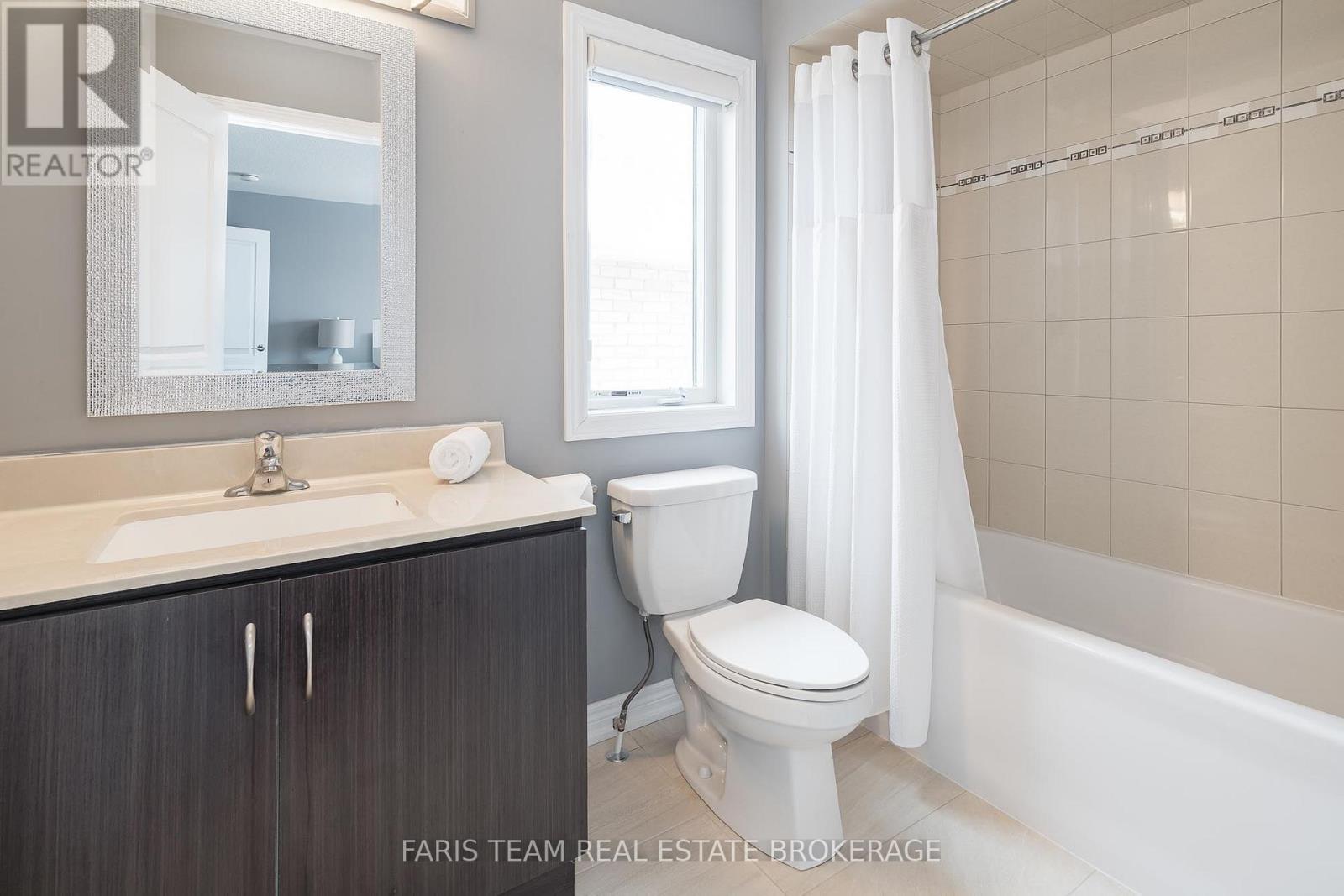 72 Heritage Road, Innisfil (Cookstown), Ontario  L0L 1L0 - Photo 29 - N12297168