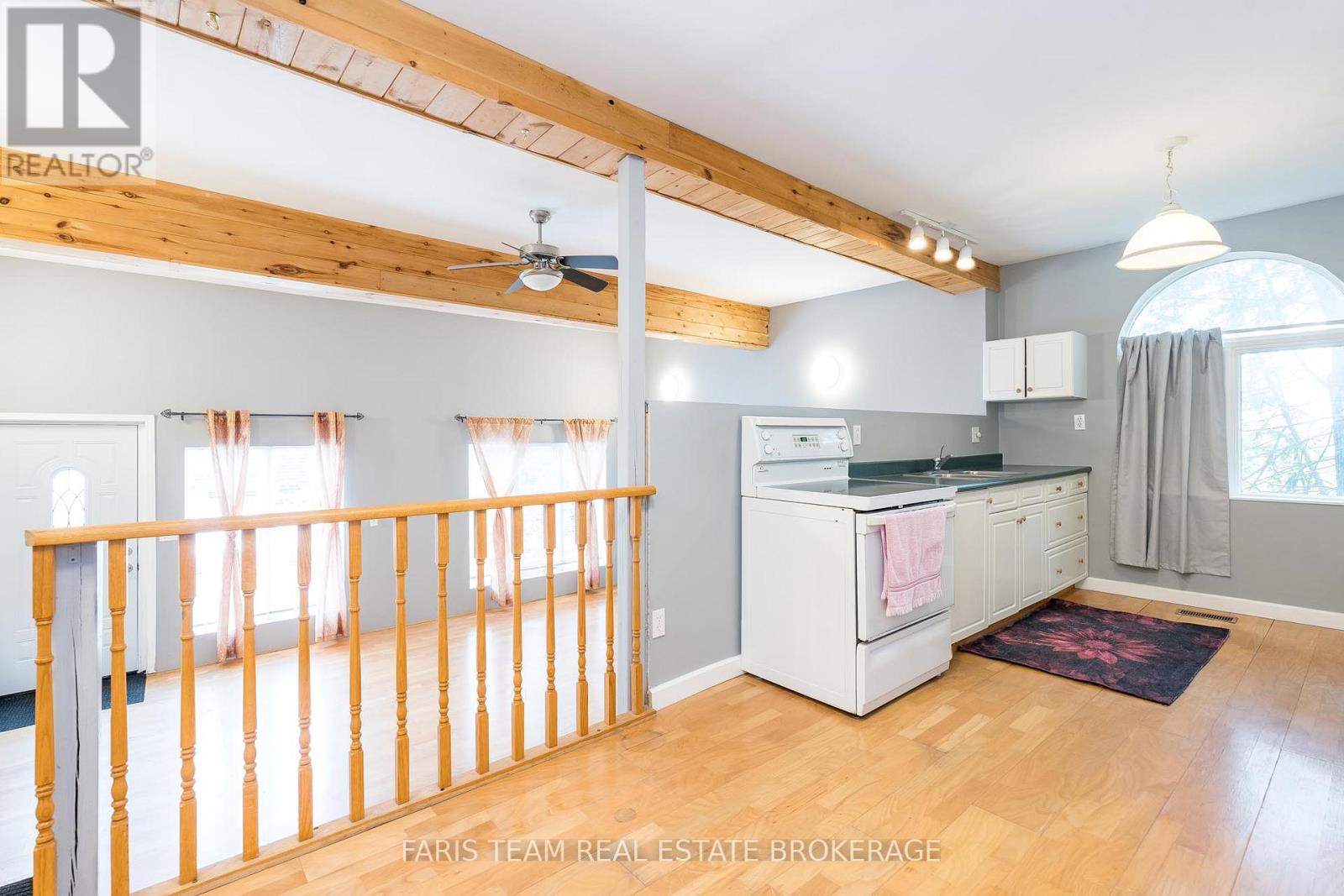 6234 Yonge Street, Innisfil, Ontario  L0L 1K0 - Photo 22 - N12297244