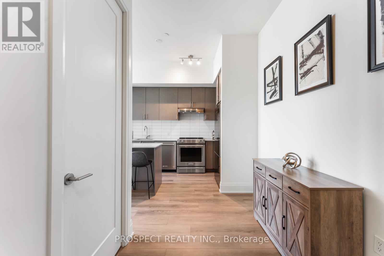 708 - 9000 Jane Street, Vaughan, Ontario  L4K 0M6 - Photo 10 - N12297289