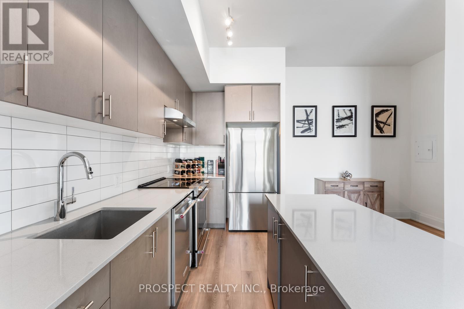 708 - 9000 Jane Street, Vaughan, Ontario  L4K 0M6 - Photo 13 - N12297289