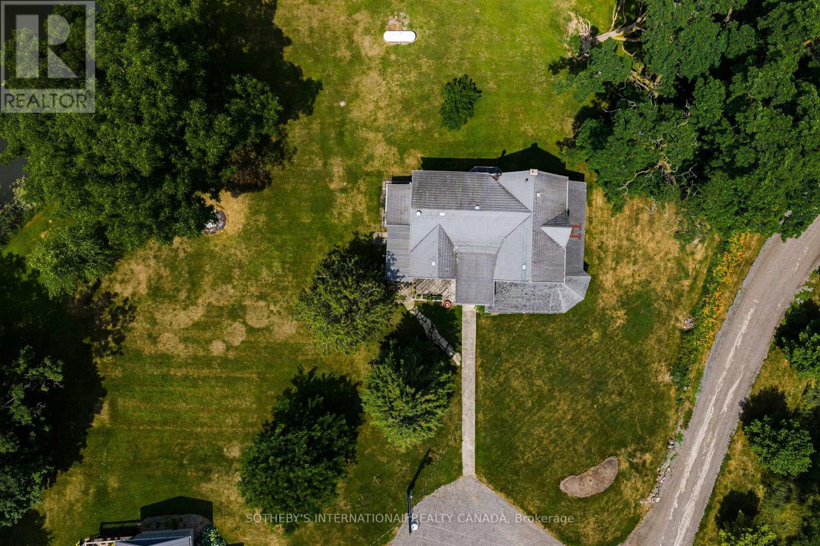 15366 The Gore Road, Caledon, Ontario  L7C 3E4 - Photo 12 - W12297155