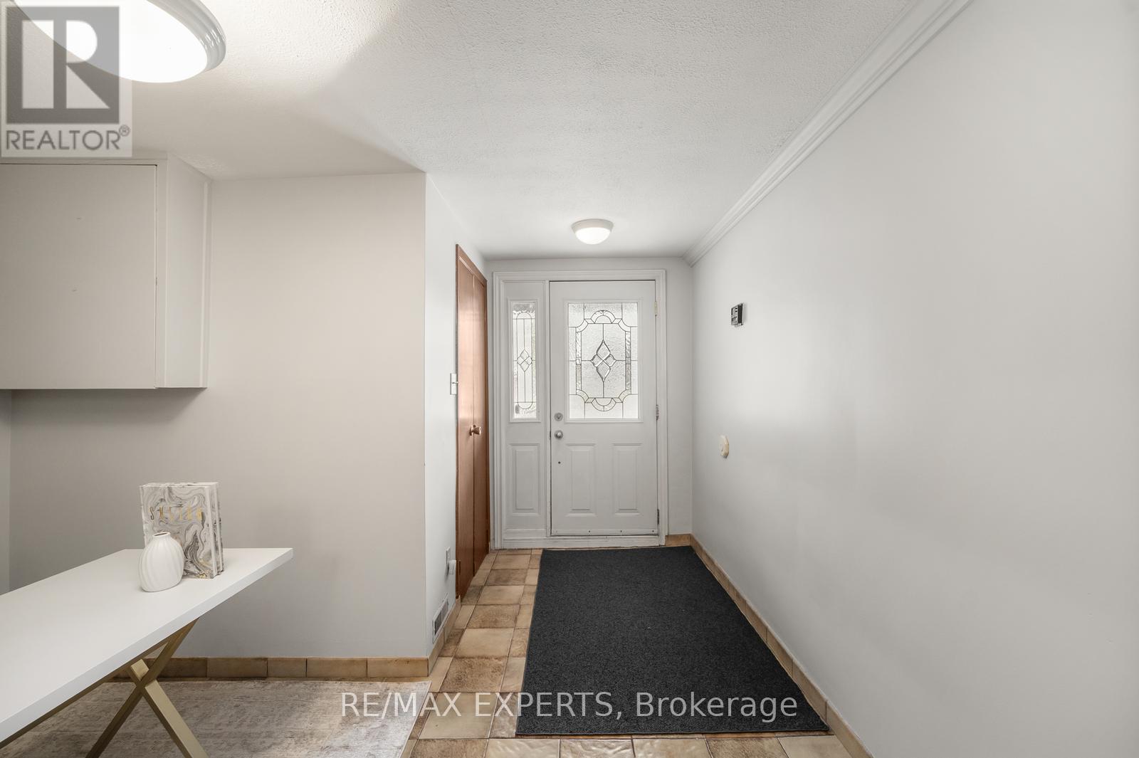 126 Ardwick Boulevard, Toronto (Humbermede), Ontario  M9M 1W2 - Photo 22 - W12297212