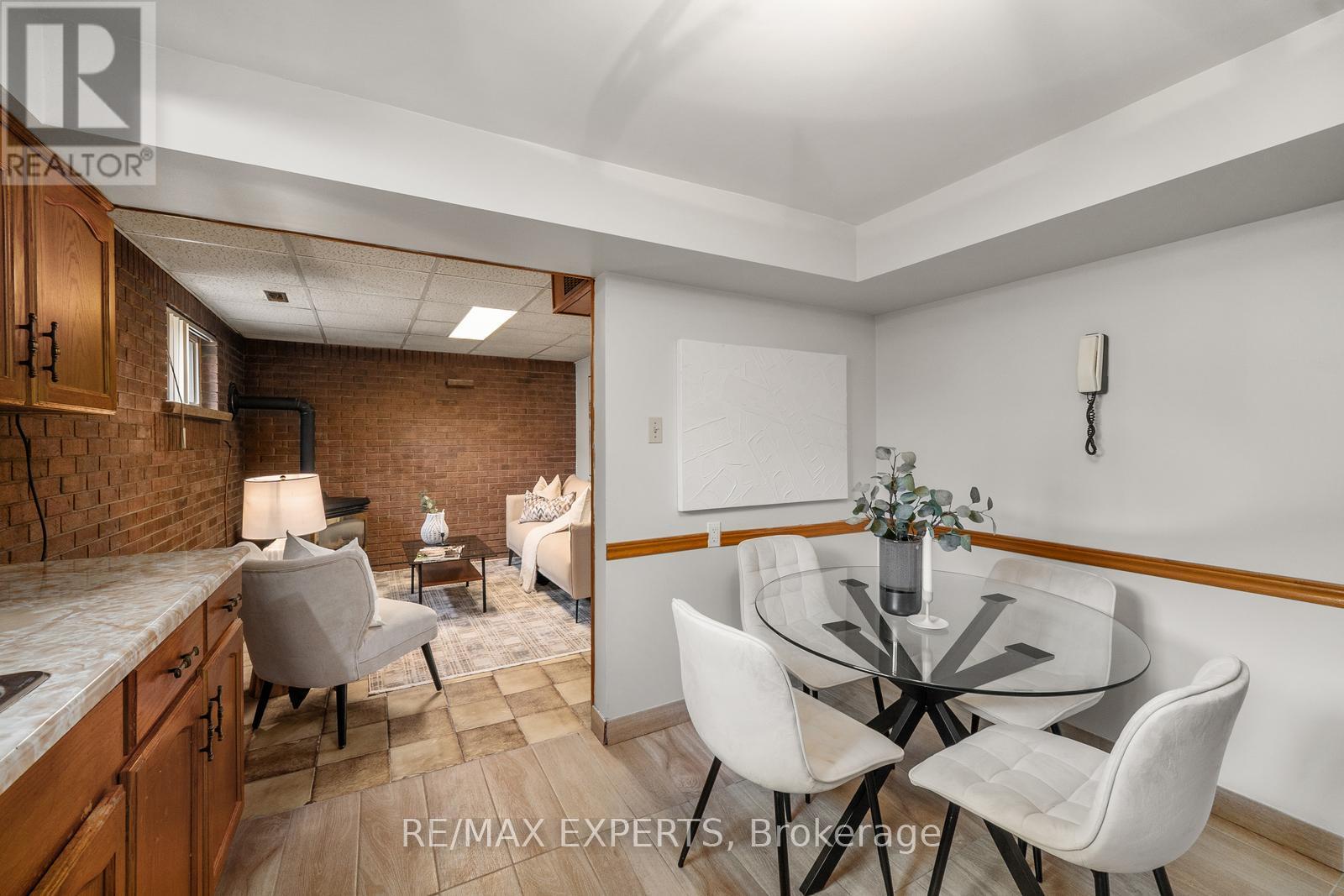 126 Ardwick Boulevard, Toronto (Humbermede), Ontario  M9M 1W2 - Photo 32 - W12297212