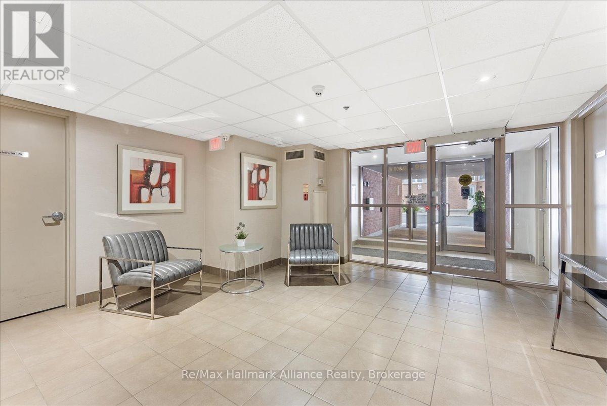 910 - 1369 Bloor Street W, Toronto, Ontario  M6P 4J4 - Photo 31 - C12263540