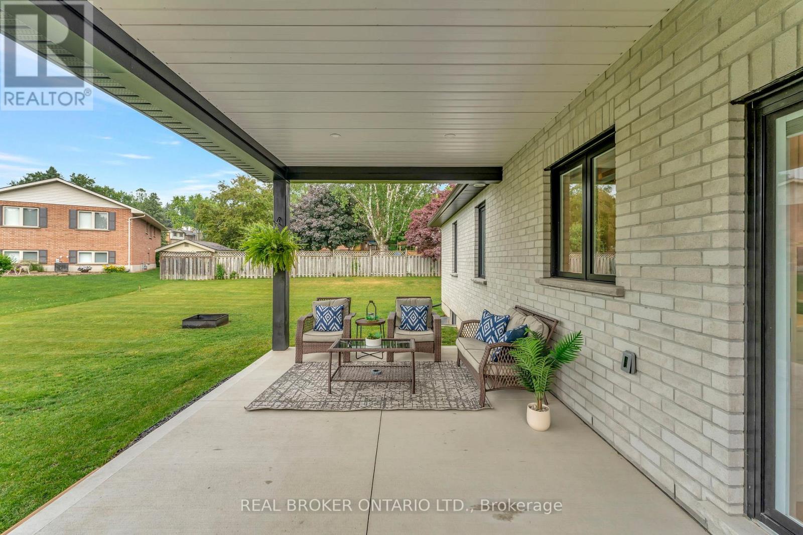 30 Tanager Drive, Tillsonburg, Ontario  N4G 1A9 - Photo 36 - X12297213