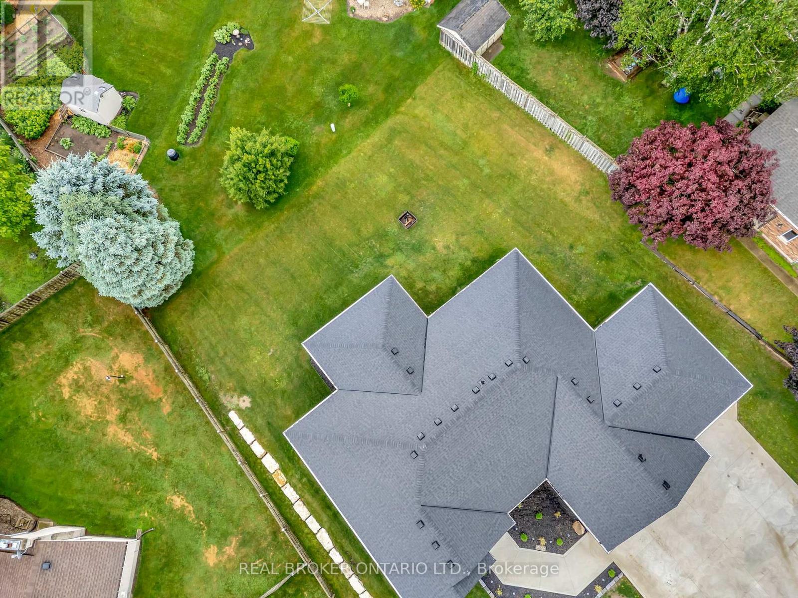 30 Tanager Drive, Tillsonburg, Ontario  N4G 1A9 - Photo 45 - X12297213