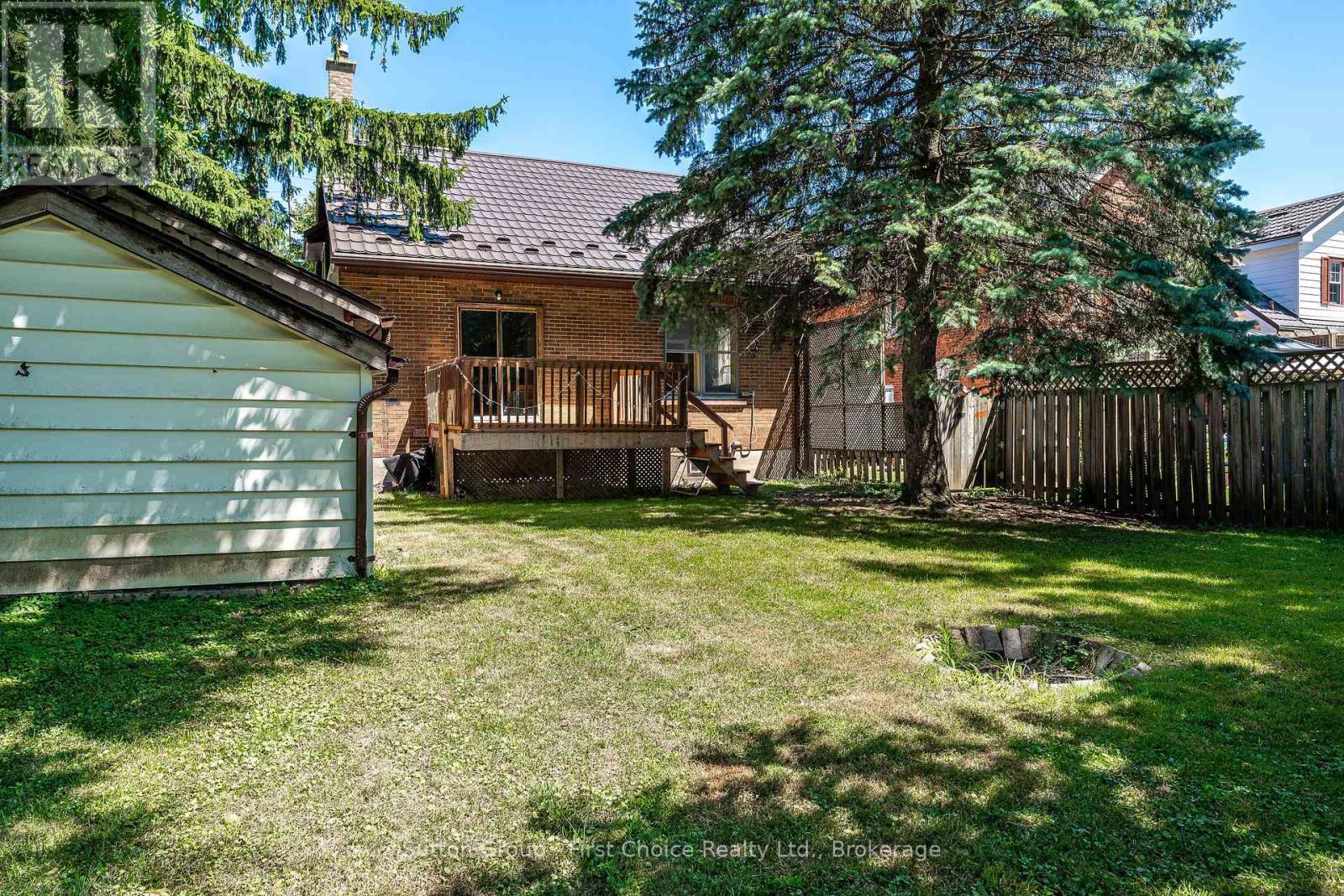 144 Romeo Street S, Stratford, Ontario  N5A 4S9 - Photo 39 - X12297425