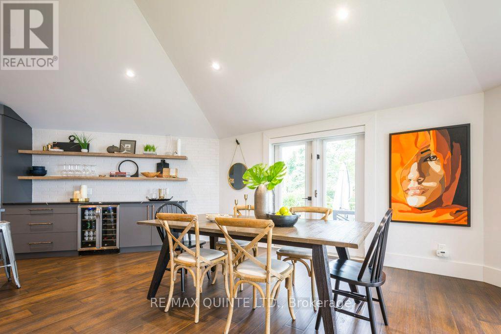 1190 County 3 Road, Prince Edward County, Ontario  K8N 4Z1 - Photo 11 - X12297501