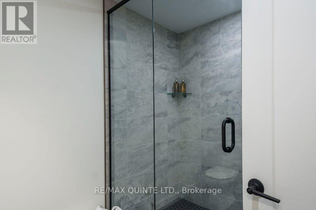 1190 County 3 Road, Prince Edward County, Ontario  K8N 4Z1 - Photo 26 - X12297501