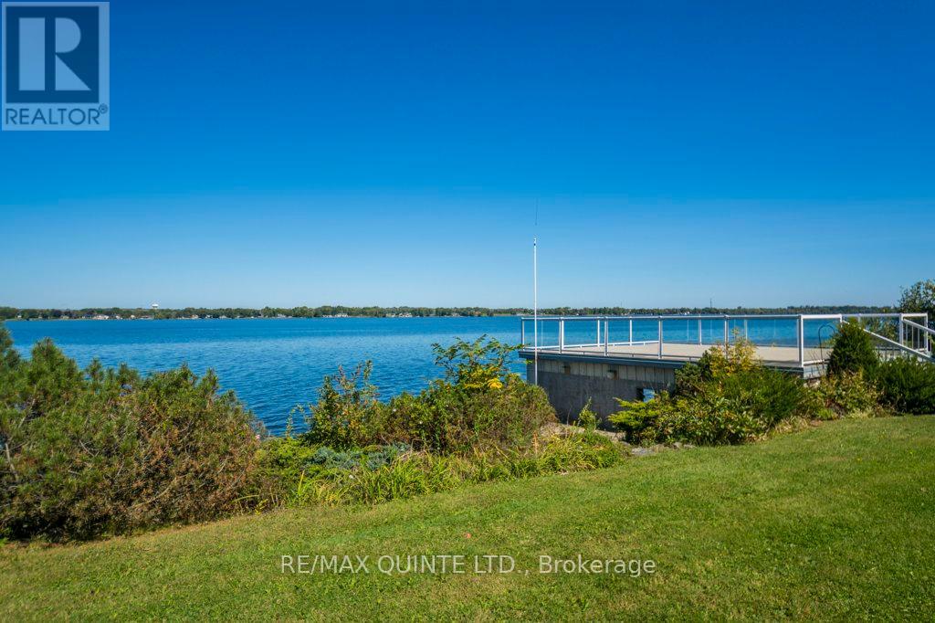 1190 County 3 Road, Prince Edward County, Ontario  K8N 4Z1 - Photo 33 - X12297501