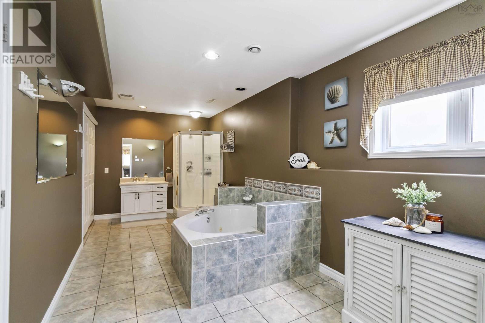 445 Astral Drive, Colby South, Nova Scotia  B2V 2V1 - Photo 15 - 202518200
