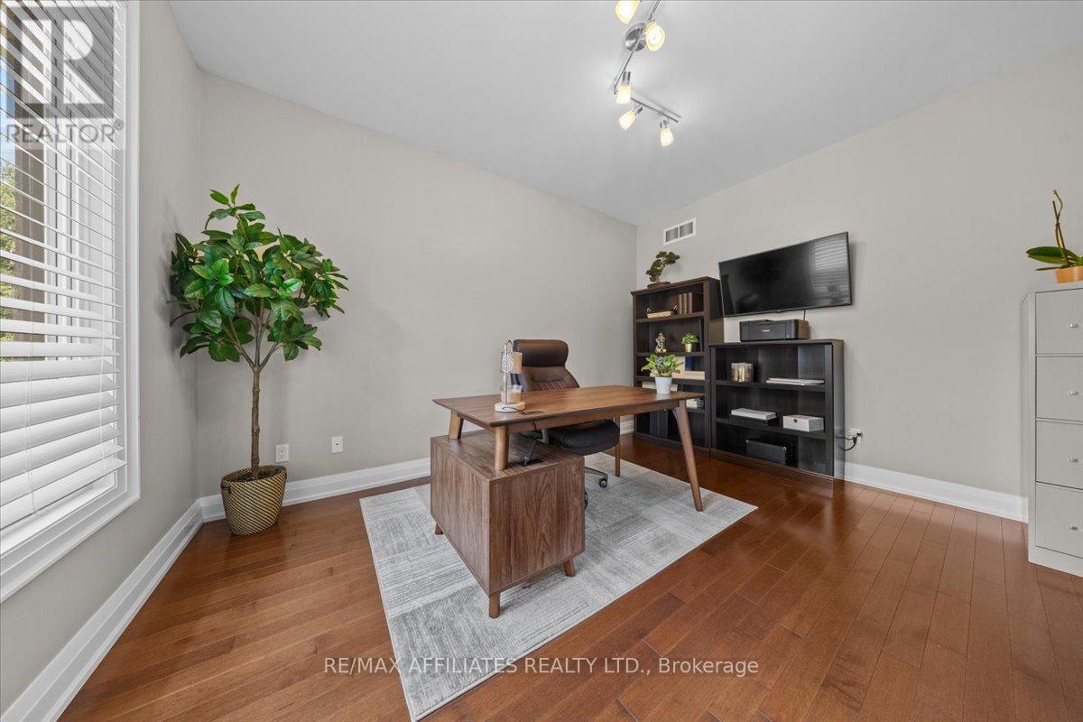 1610 Linkland Court, Ottawa, Ontario  K4C 0A5 - Photo 28 - X12297435