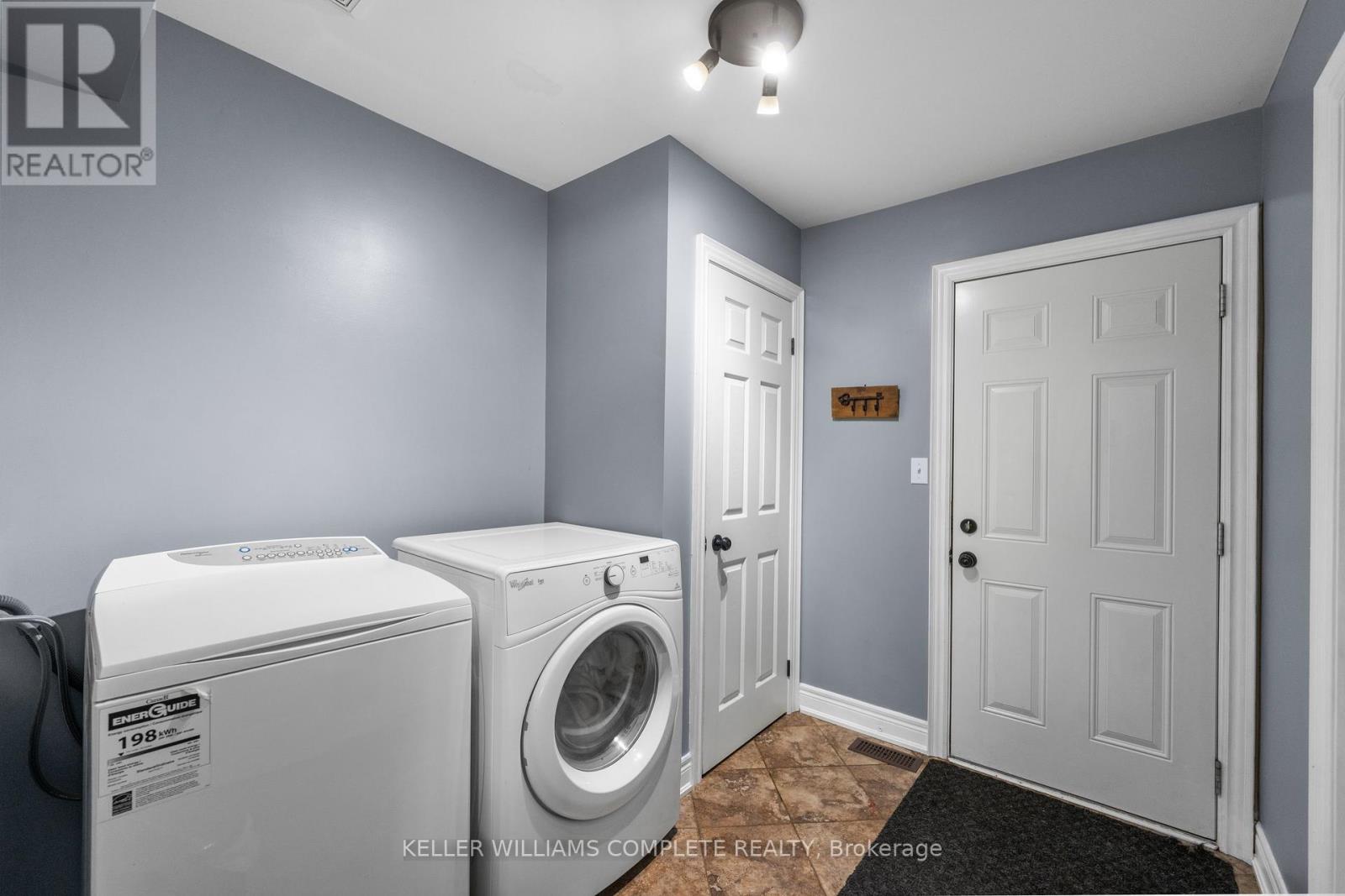 385 Jordyn Drive, Fort Erie, Ontario  L2A 6T6 - Photo 16 - X12297480