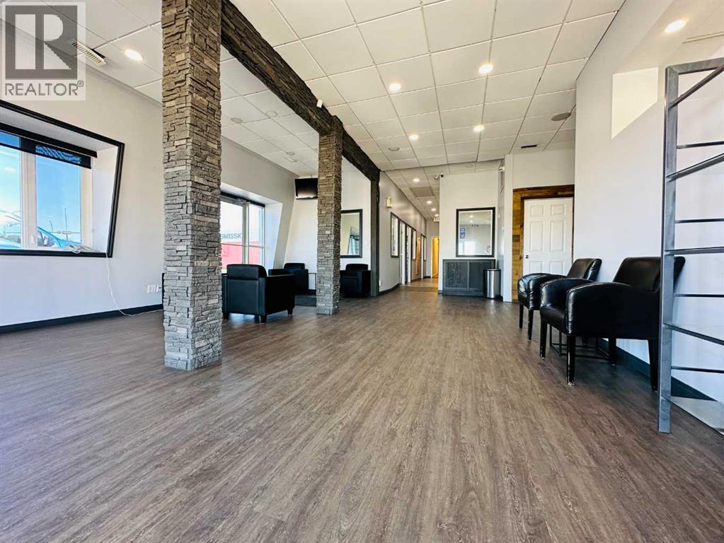 9901 113 Avenue, Grande Prairie, Alberta  T8V 1W6 - Photo 5 - A2200791