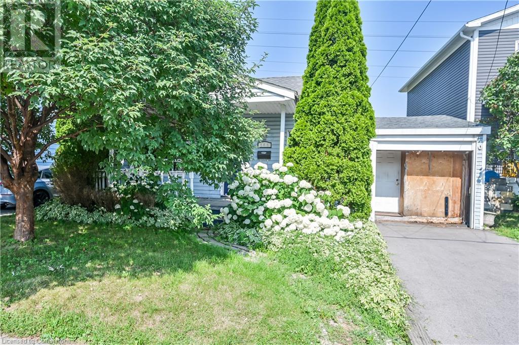 Property at 155 SELKIRK Avenue image 2