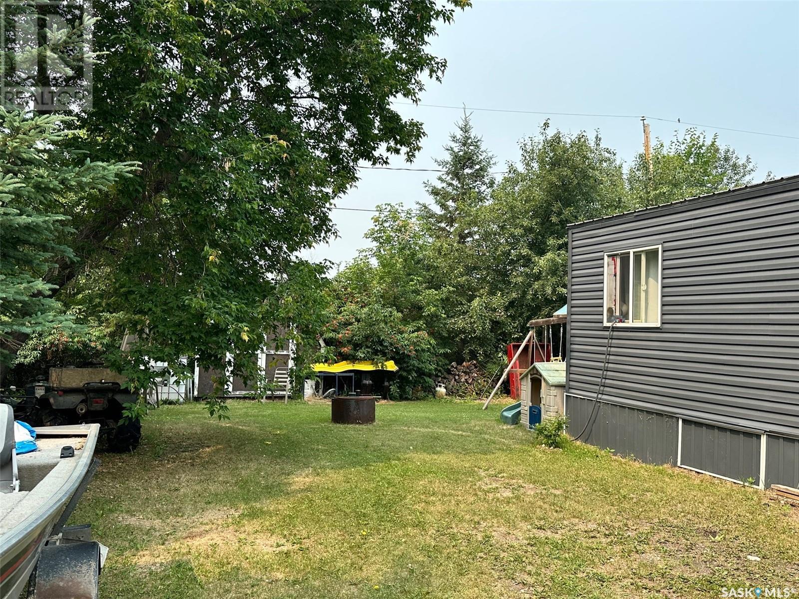 16 Leason Tc, Hudson Bay, Saskatchewan  S0E 0Y0 - Photo 2 - SK013201