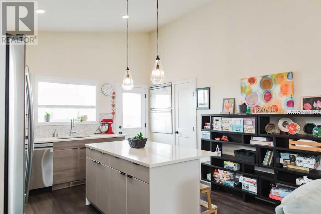 Property at 11420 107 Avenue image 4