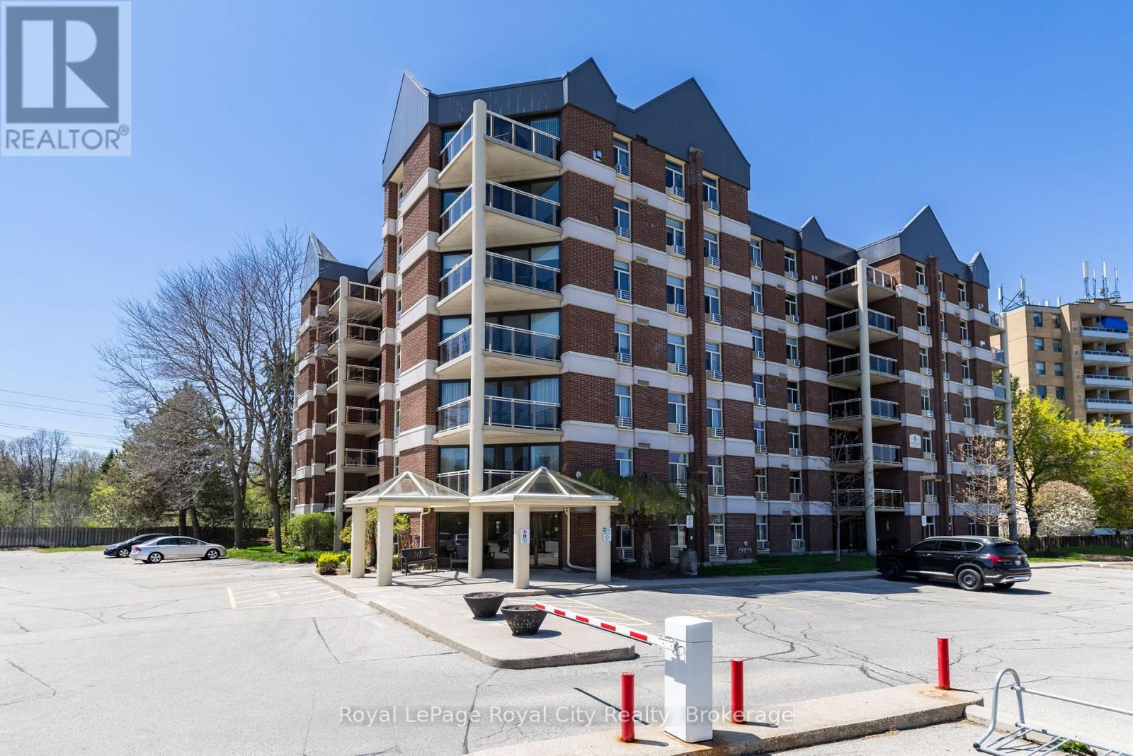 Property at 601 - 8 CHRISTOPHER COURT image 1