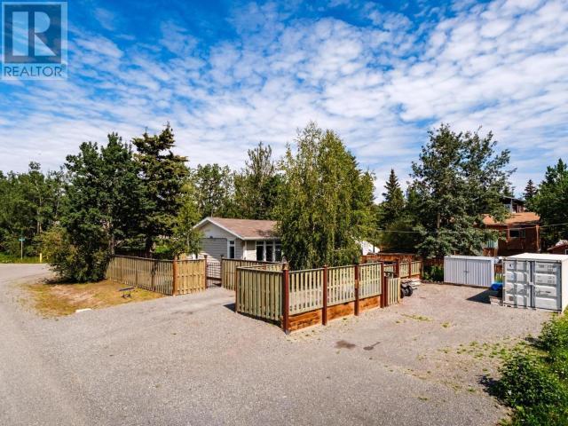 116 Lowell Street, Haines Junction, Yukon  Y0B 1L0 - Photo 3 - 16579