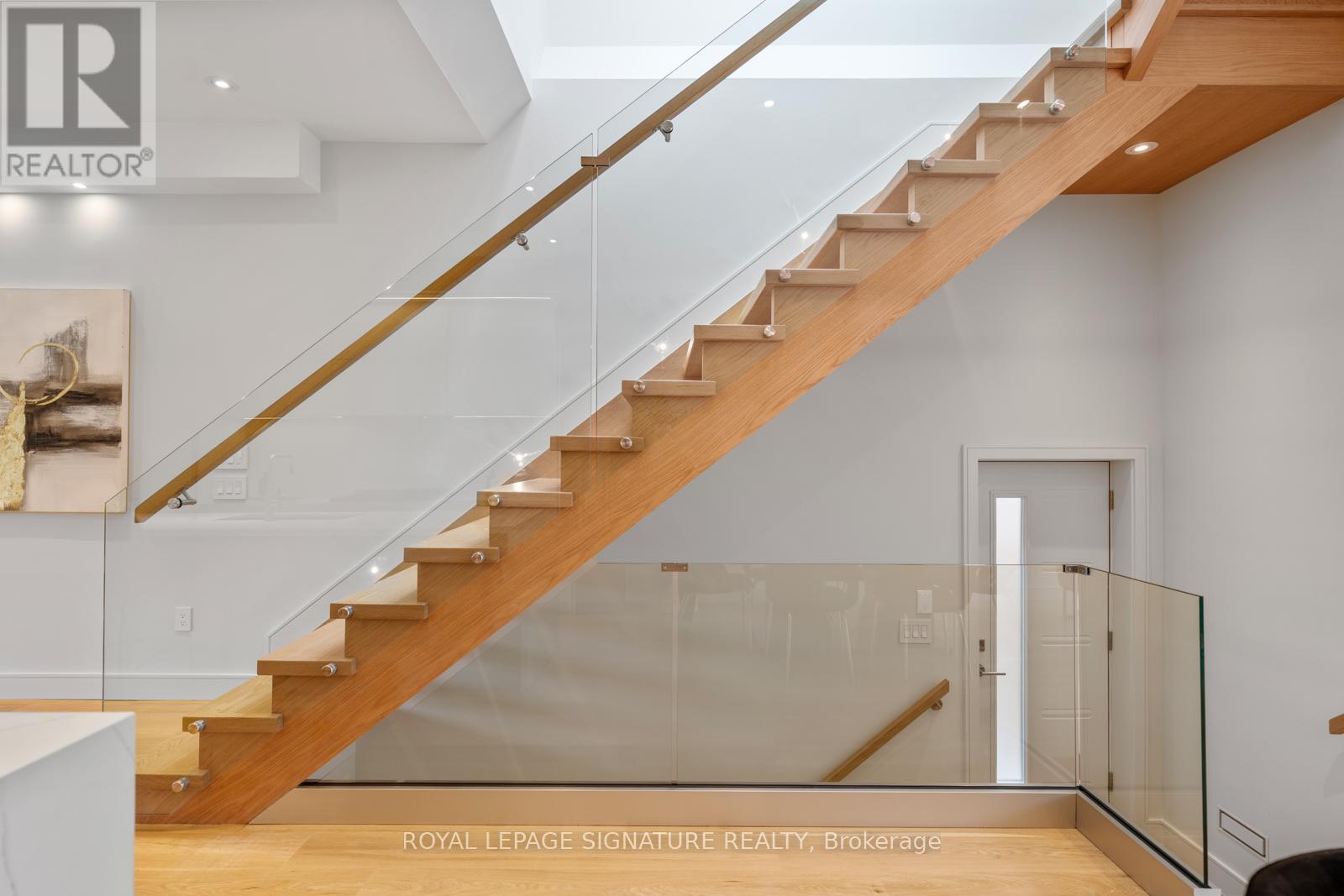 105 Gledhill Avenue, Toronto, Ontario  M4C 5K7 - Photo 18 - E12286514