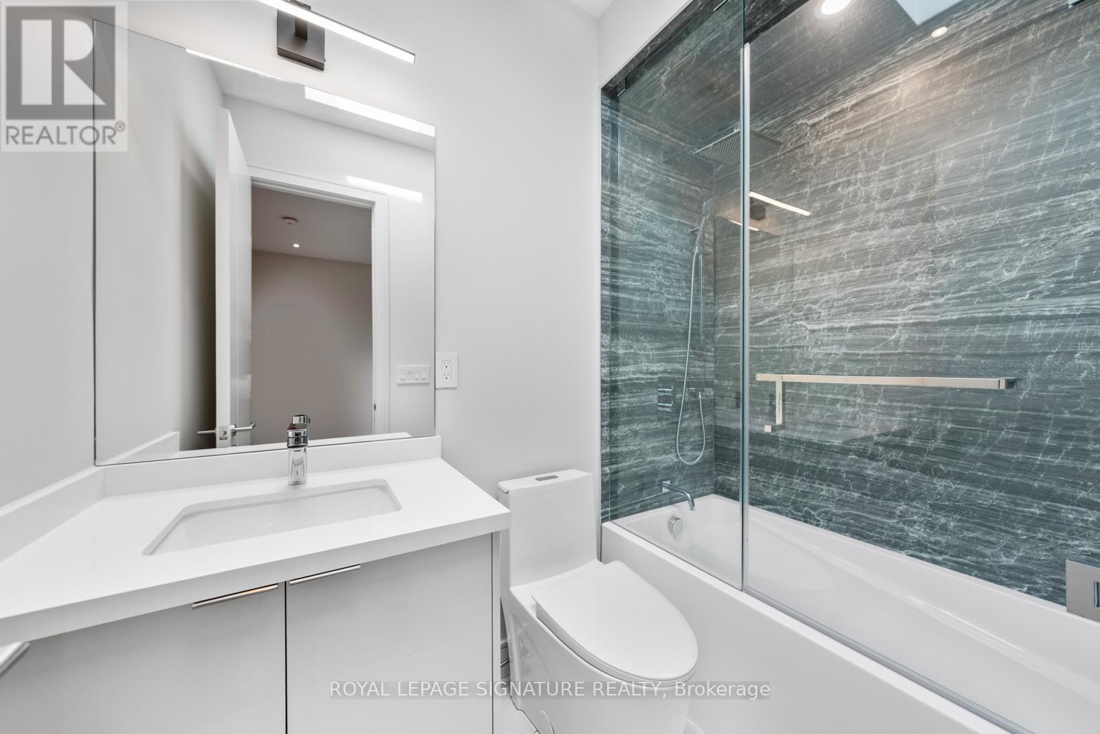 105 Gledhill Avenue, Toronto, Ontario  M4C 5K7 - Photo 35 - E12286514